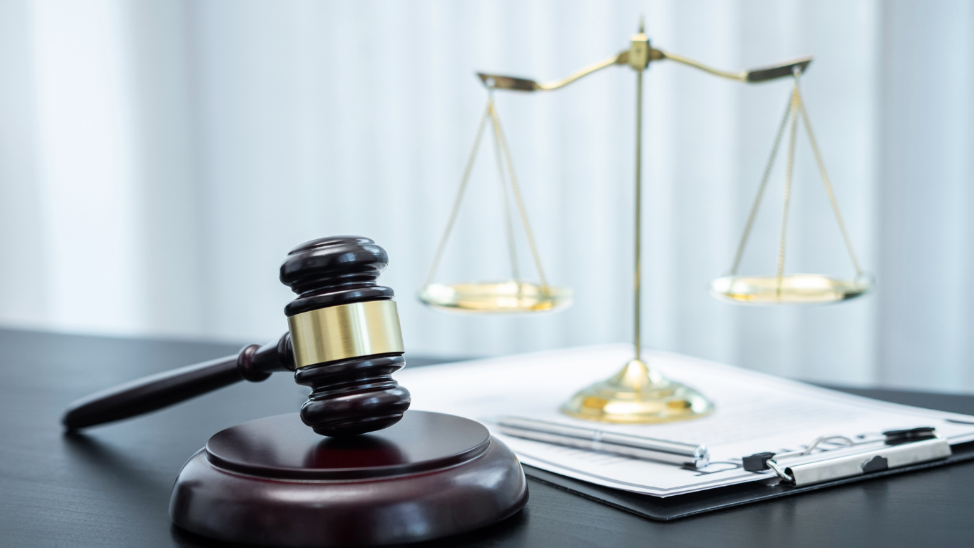 Bảo hiểm Trách nhiệm nghề nghiệp luật sư, công chứng viên